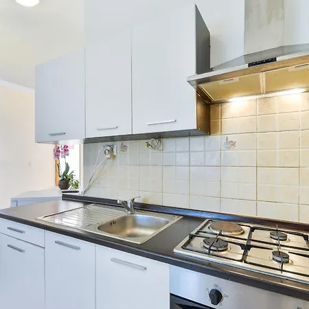 Lavanda Apartament Turanj