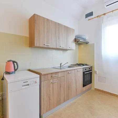 Apartamento Lavanda Turanj
