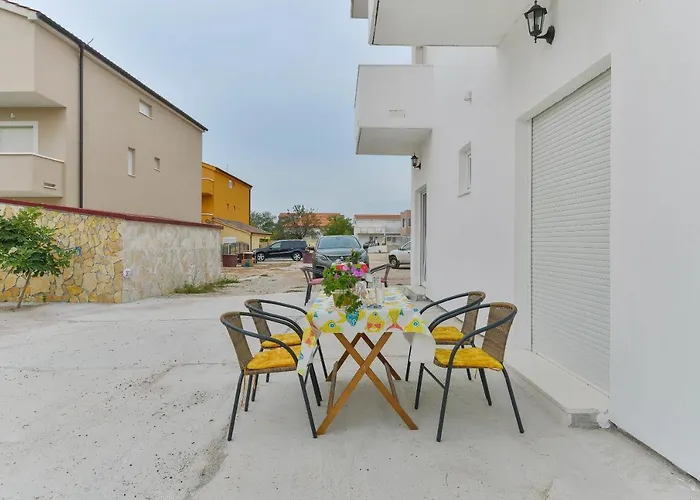 Lavanda Appartement Turanj